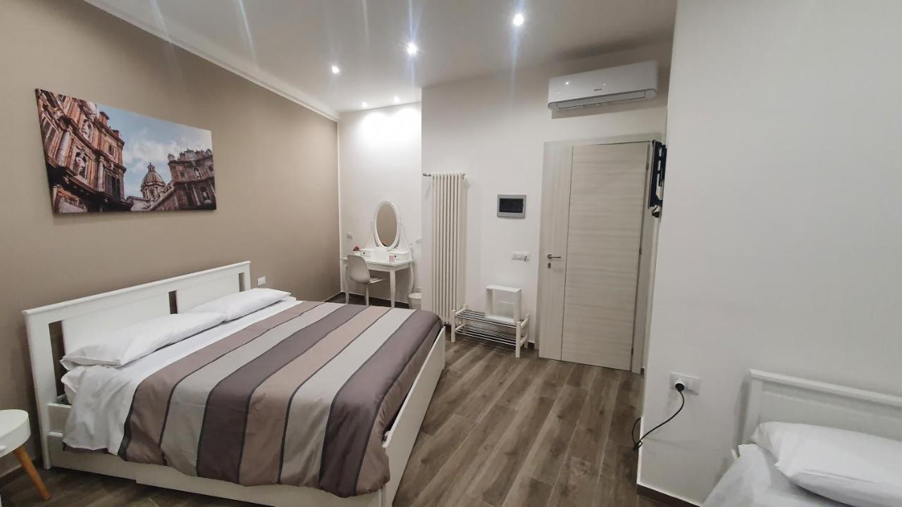Garibaldi Rooms 29 - Piazza Marina A Palermo - In Pieno Centro. Eksteriør billede