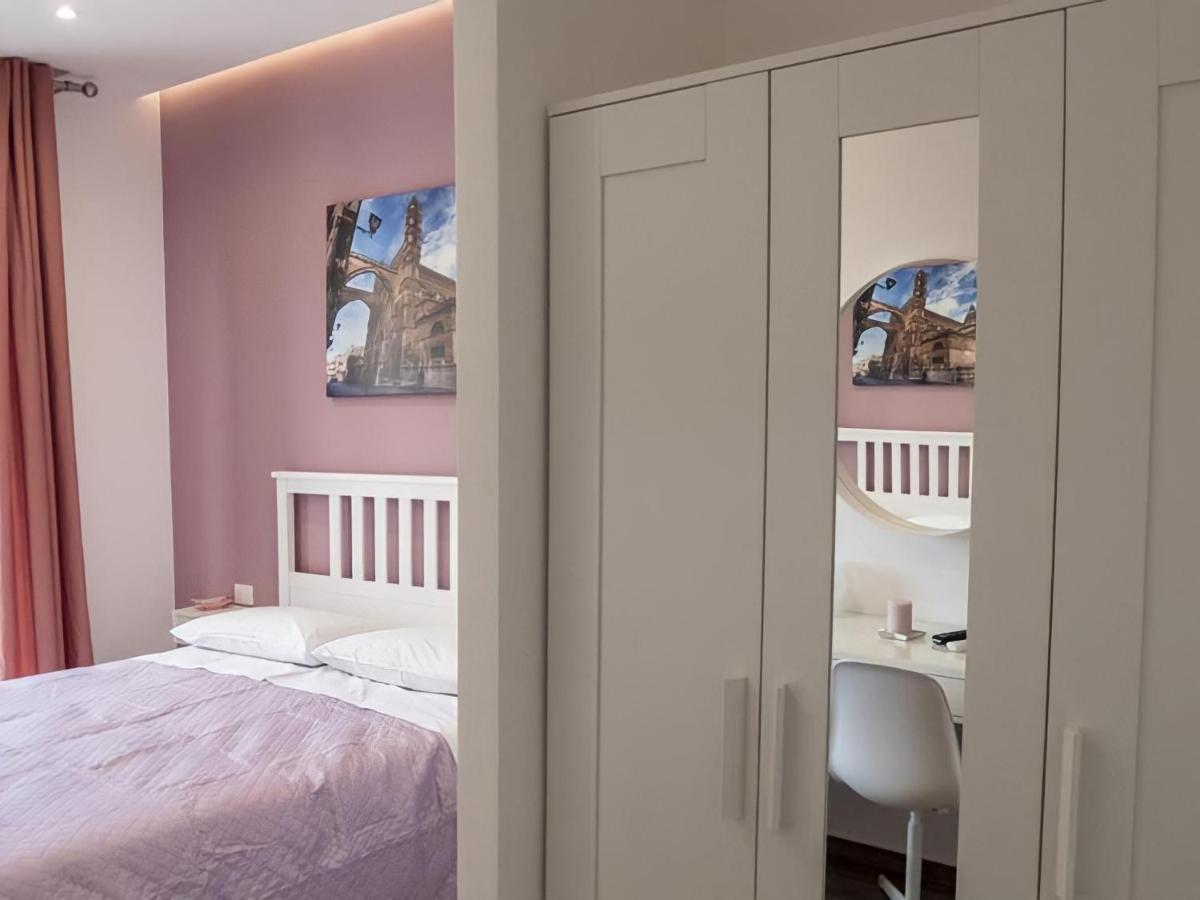 Garibaldi Rooms 29 - Piazza Marina A Palermo - In Pieno Centro. Eksteriør billede