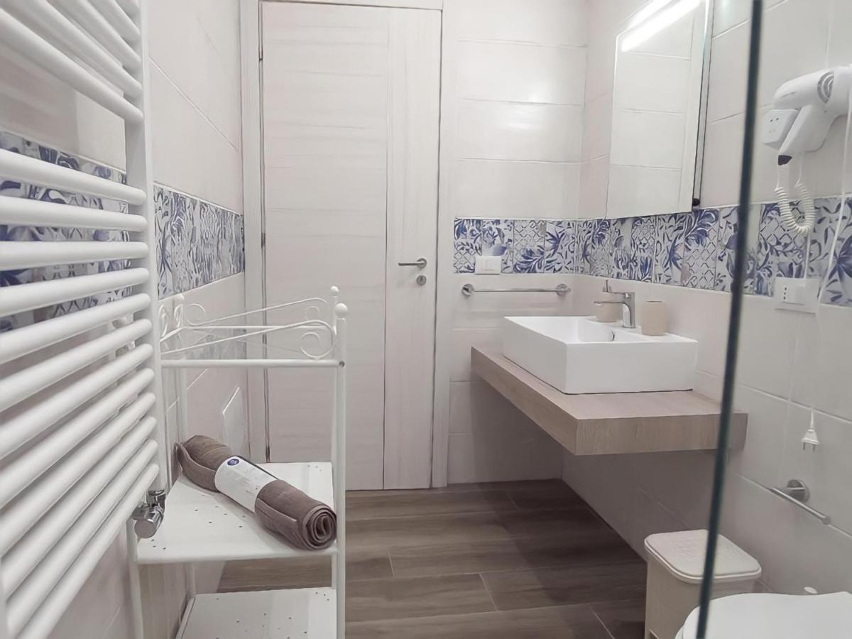 Garibaldi Rooms 29 - Piazza Marina A Palermo - In Pieno Centro. Eksteriør billede
